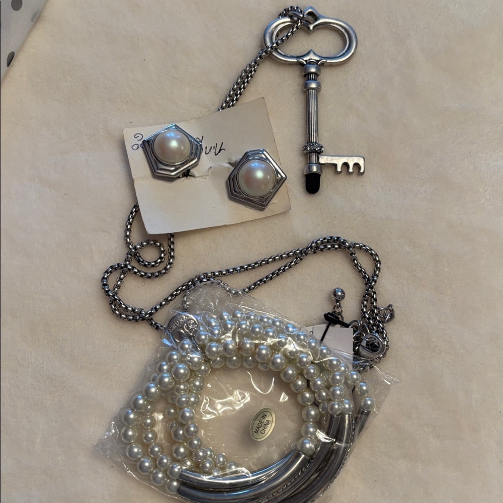 Accessory Bundle - image 3